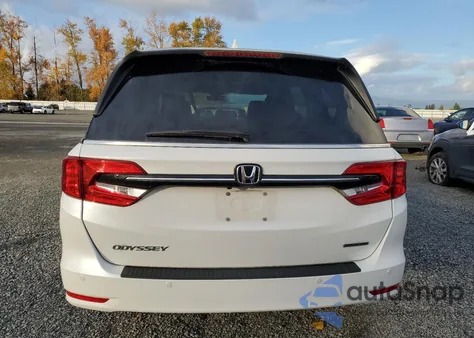 2022 Honda Odyssey Touring из США, поврежденный, VIN 5FNRL6H8XNB040753